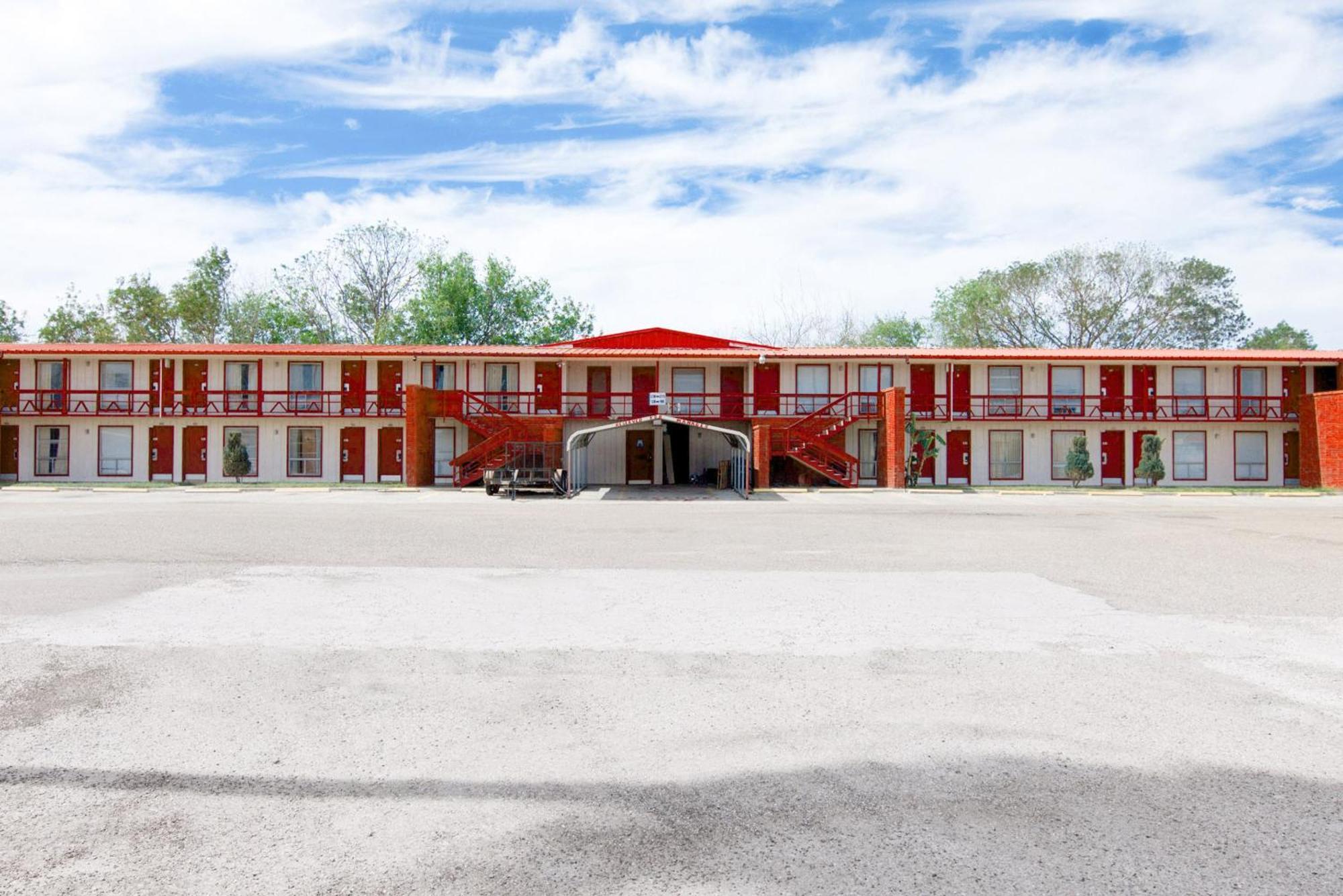 Oyo Hotel Alice Tx Hwy 281 West Ngoại thất bức ảnh